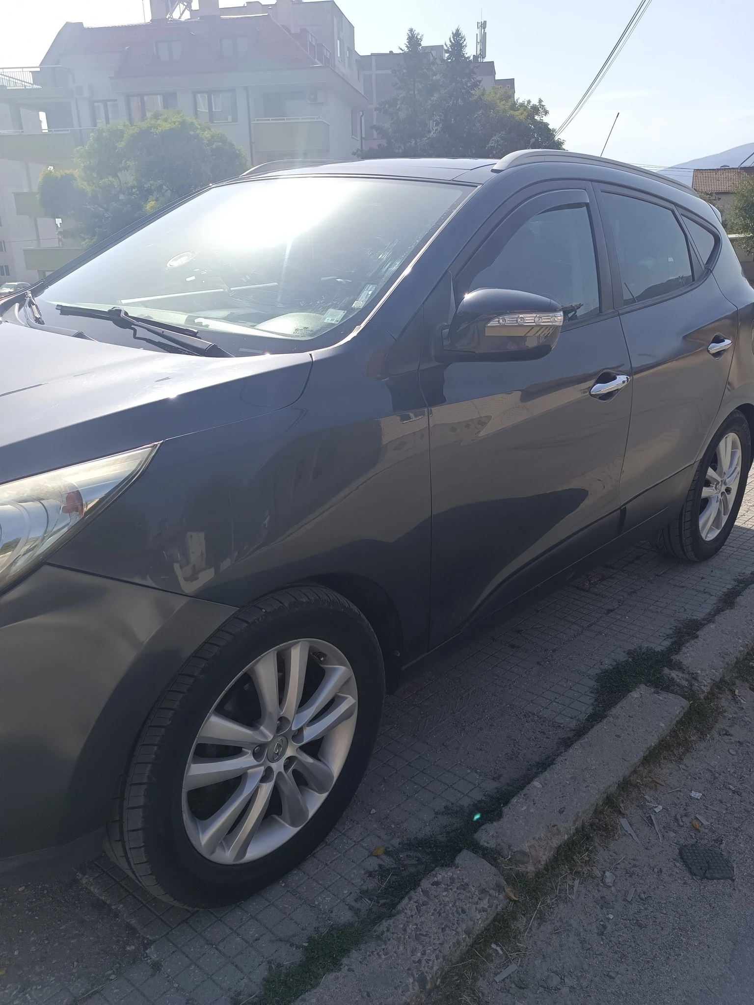 Hyundai IX35, снимка 2 - Автомобили и джипове - 55750524