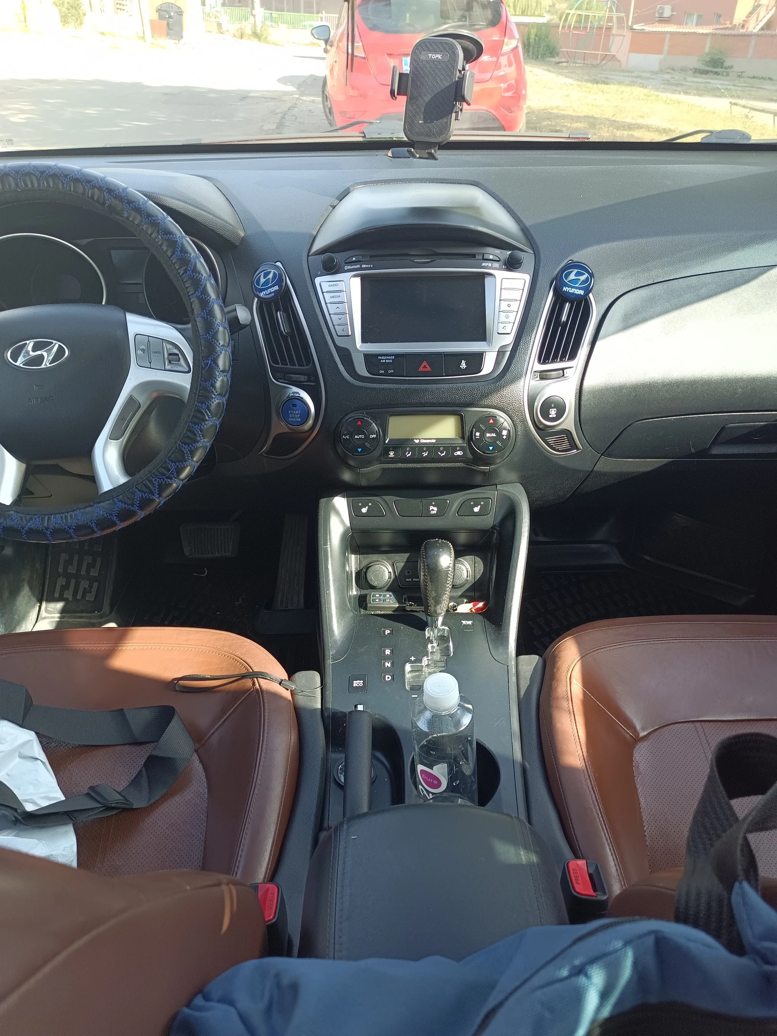 Hyundai IX35, снимка 3 - Автомобили и джипове - 55750524