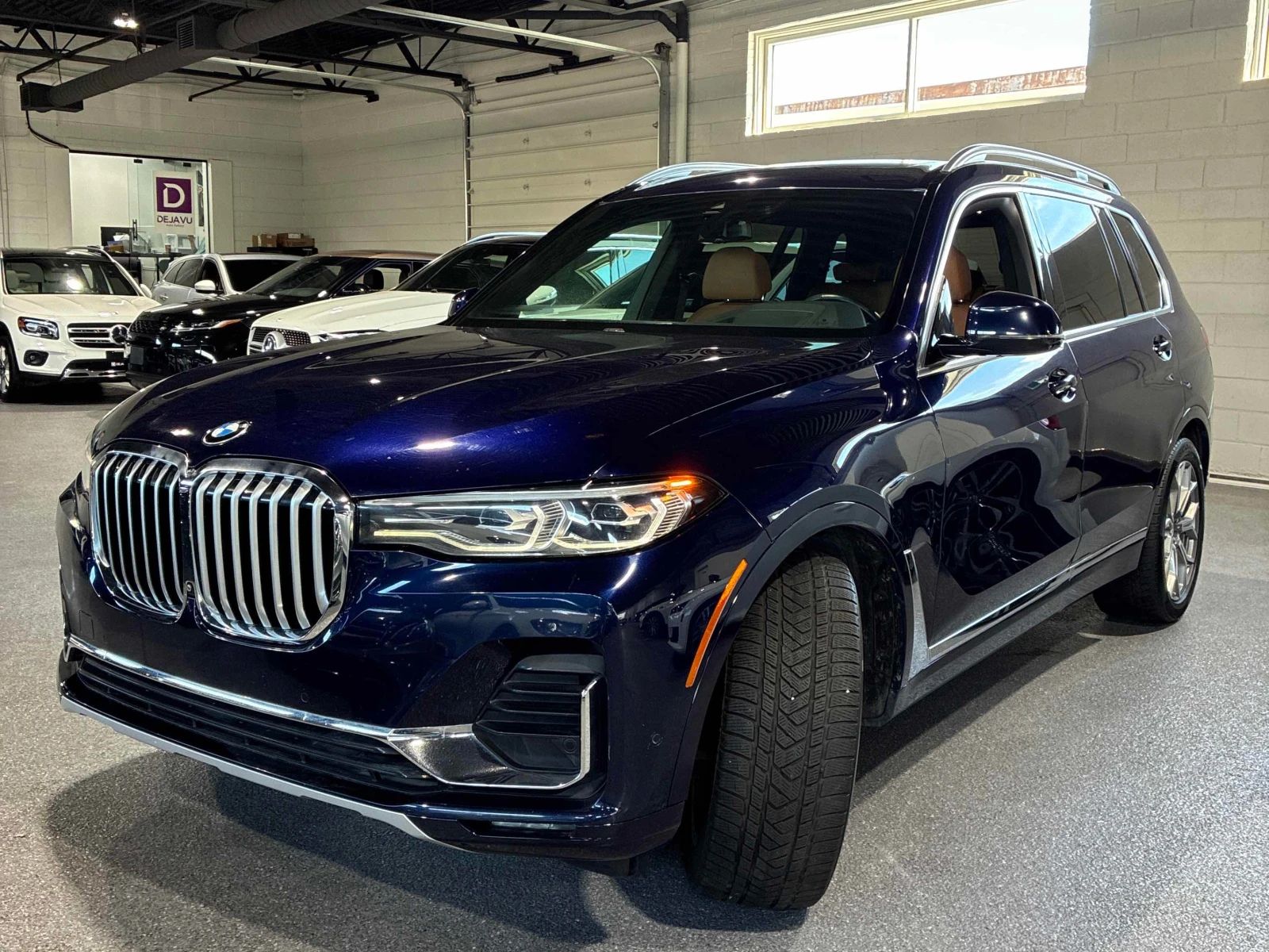 BMW X7 xDrive40i* CARFAX* АВТОКРЕДИТ * , снимка 15 - Автомобили и джипове - 56137467