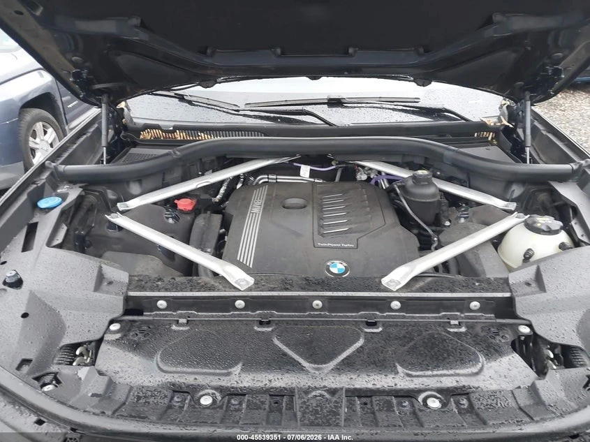 BMW X7 Massage Function/HU/M Aerodynamics PackageD, снимка 7 - Автомобили и джипове - 56674613