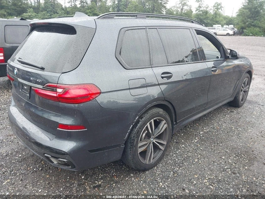 BMW X7 Massage Function/HU/M Aerodynamics PackageD, снимка 5 - Автомобили и джипове - 56674613