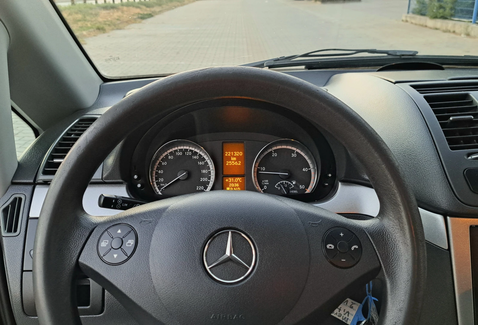 Mercedes-Benz Vito 2.2CDI - изображение 8