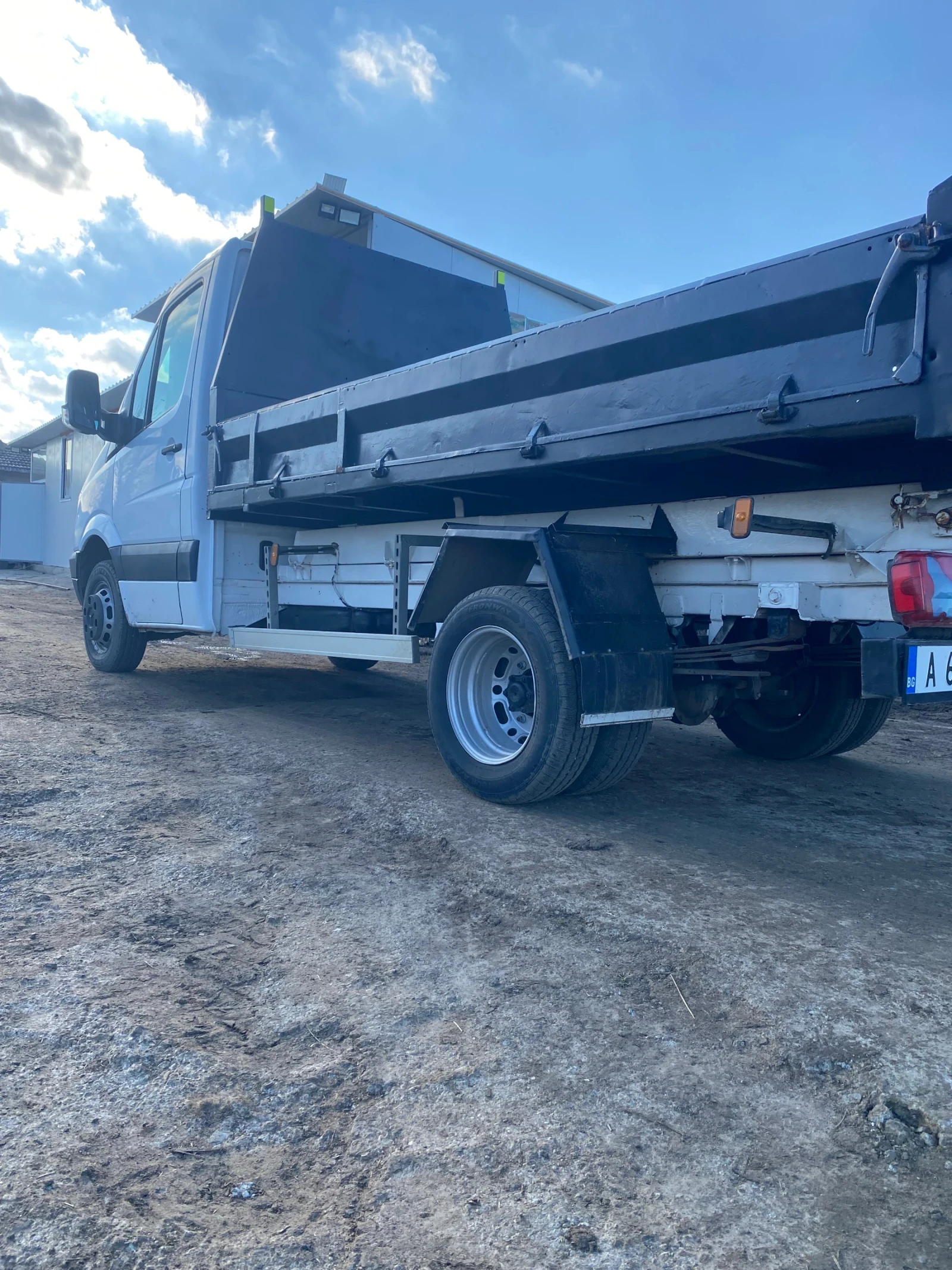 Mercedes-Benz 411  - изображение 4