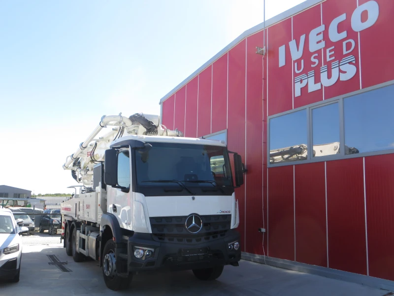 Бетон помпа Mercedes-Benz Arocs