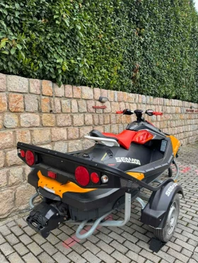 Джет Bombardier Sea Doo Spark Trixx  | Auto.bg — изображение 4