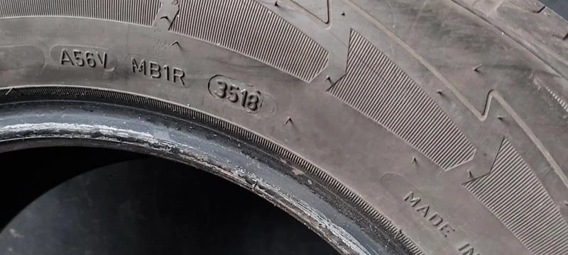 Гуми Зимни 215/65R16, снимка 7 - Гуми и джанти - 31495641