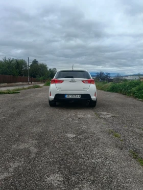 Toyota Auris 2.0 D4D 124кс, снимка 3