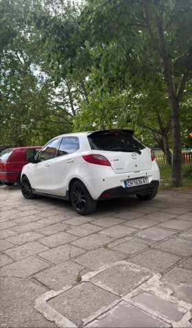 Mazda 2 1.3 газ/бензин, снимка 3