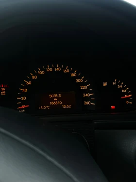 Mercedes-Benz C 220, снимка 10