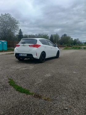 Toyota Auris 2.0 D4D 124�� | Mobile.bg � ����� ������ 2