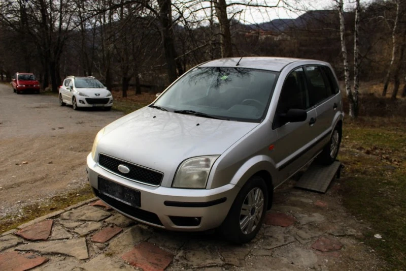 Ford Fusion 1.4TDCI НОВ ВНОС, снимка 17 - Автомобили и джипове - 47403554