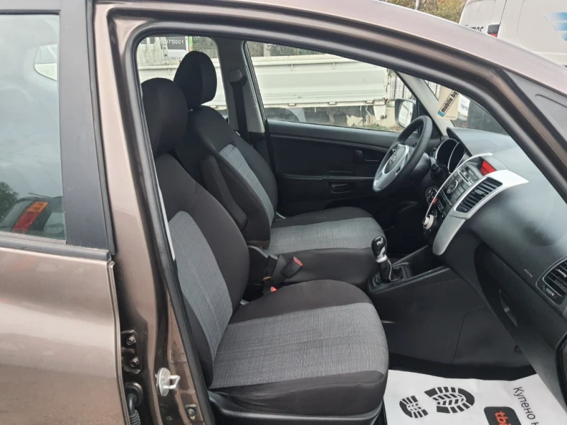 Kia Venga 1.4grdi, снимка 10 - Автомобили и джипове - 48614059