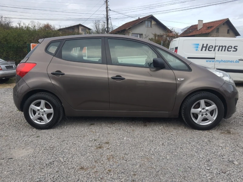 Kia Venga 1.4grdi, снимка 4 - Автомобили и джипове - 48614059