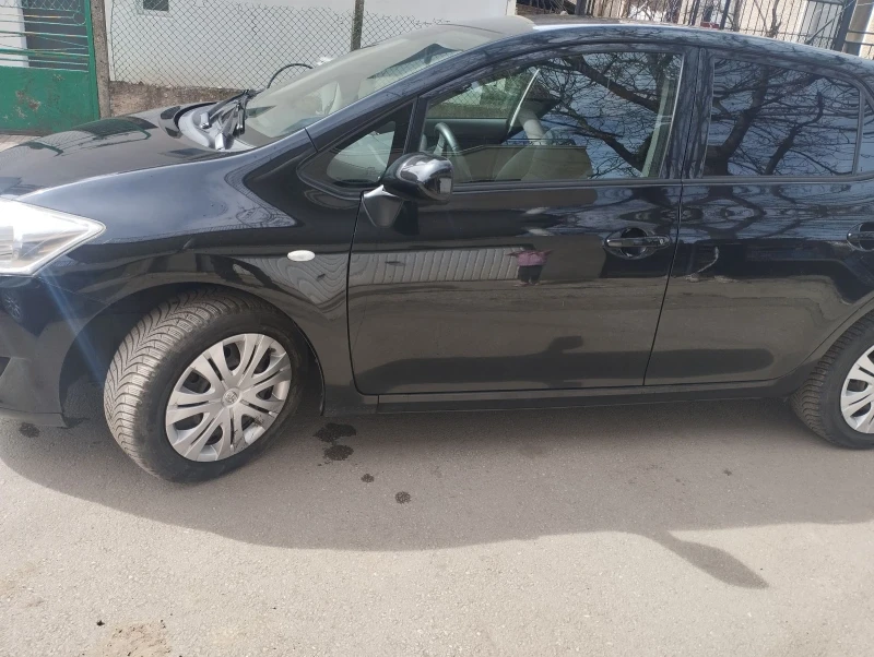 Toyota Auris, снимка 6 - Автомобили и джипове - 49494443