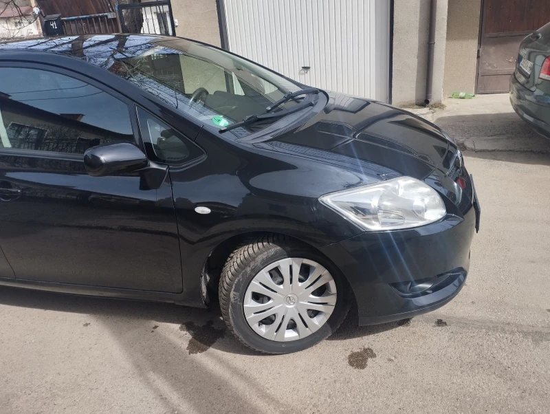 Toyota Auris, снимка 2 - Автомобили и джипове - 49494443