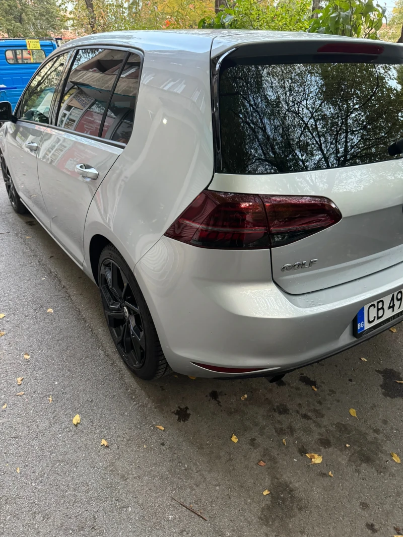 VW Golf 1.6 TDI, снимка 6 - Автомобили и джипове - 49533841