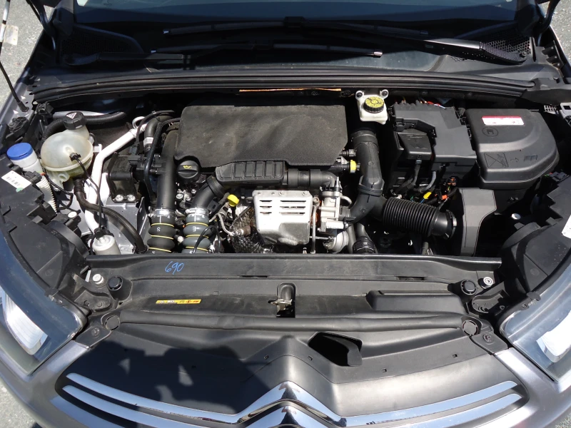 Citroen C4 1.2 PureTech 130 к.с. 86 000 км. ., снимка 16 - Автомобили и джипове - 50781378