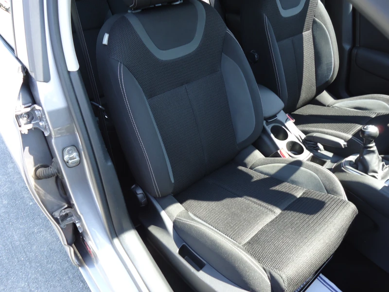 Citroen C4 1.2 PureTech 130 к.с. 86 000 км. ., снимка 12 - Автомобили и джипове - 50781378