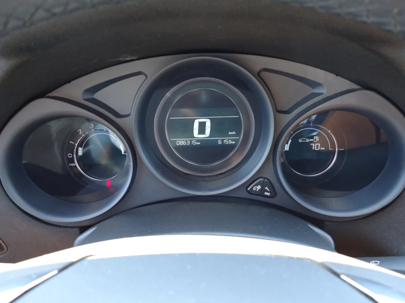 Citroen C4 1.2 PureTech 130 к.с. 86 000 км. ., снимка 14 - Автомобили и джипове - 50781378