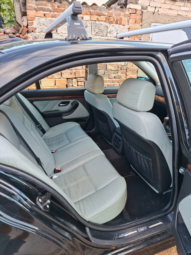 BMW 523, снимка 6 - Автомобили и джипове - 51570239