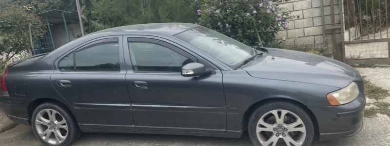 Volvo S60, снимка 2 - Автомобили и джипове - 52476334