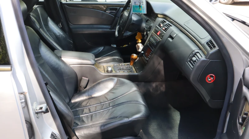 Mercedes-Benz E 55 AMG, снимка 11 - Автомобили и джипове - 52615478
