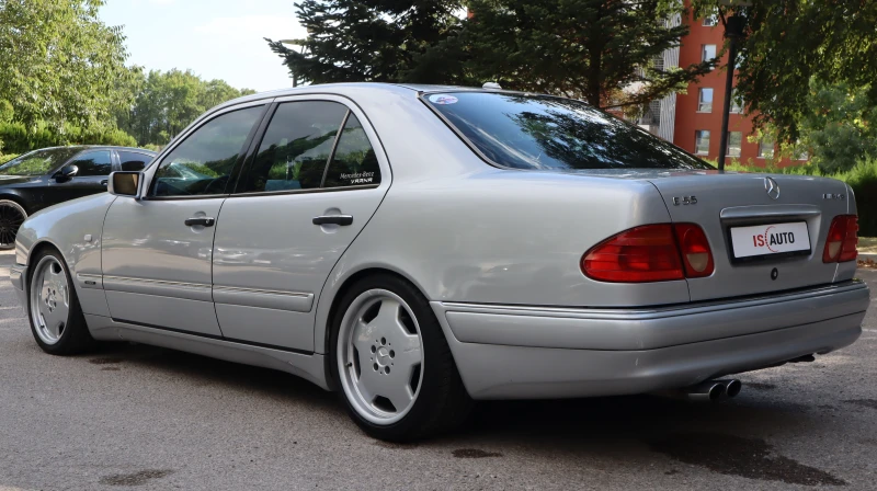 Mercedes-Benz E 55 AMG, снимка 7 - Автомобили и джипове - 52615478