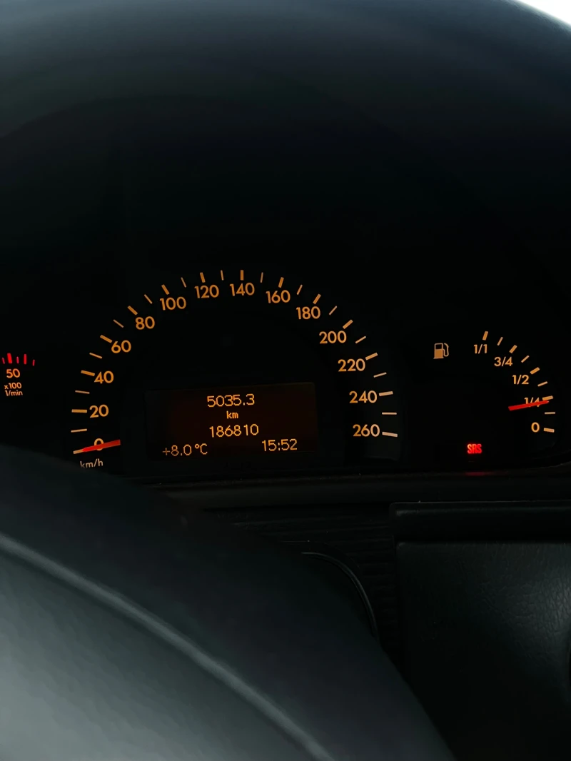 Mercedes-Benz C 220, снимка 10 - Автомобили и джипове - 52697534