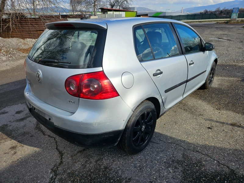VW Golf 1.9дизел 105кс 2006год -на части, снимка 9 - Автомобили и джипове - 53418576