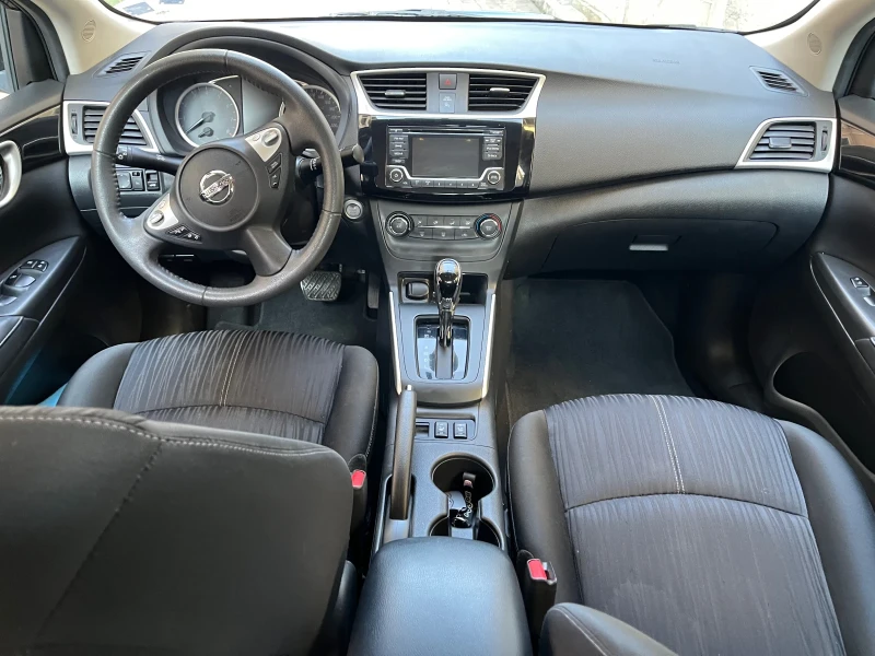 Nissan Sentra, снимка 2 - Автомобили и джипове - 53496695