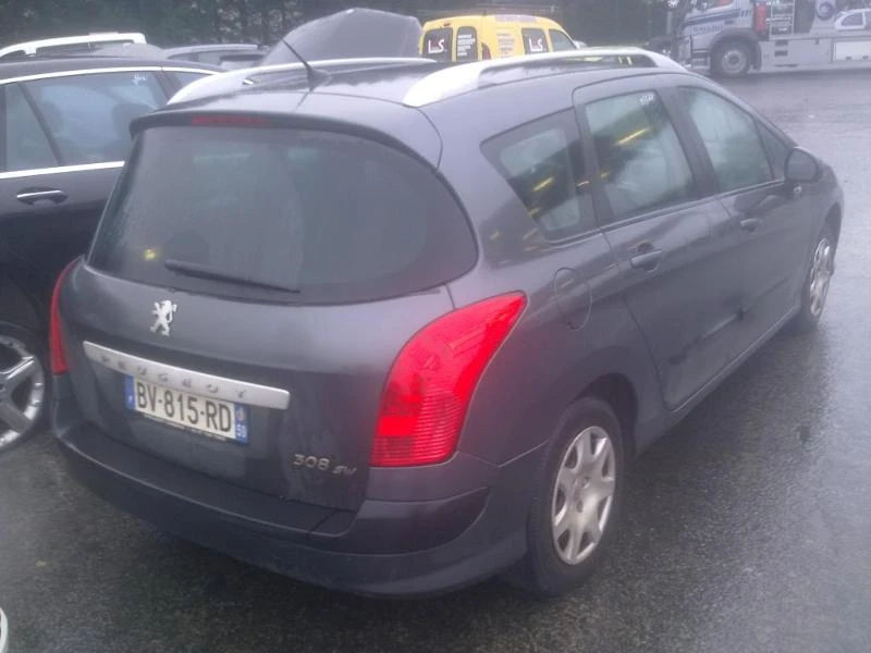 Peugeot 308 SW 1.4i/1.6i/HDi/2.0HDi, снимка 11 - Автомобили и джипове - 29421908