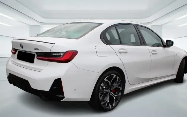 BMW 330 e xDrive = M-Sport Pro = Shadow Line Гаранция, снимка 2 - Автомобили и джипове - 53235096