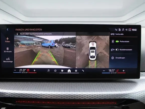 BMW 330 e xDrive = M-Sport Pro = Shadow Line Гаранция, снимка 9 - Автомобили и джипове - 53235096