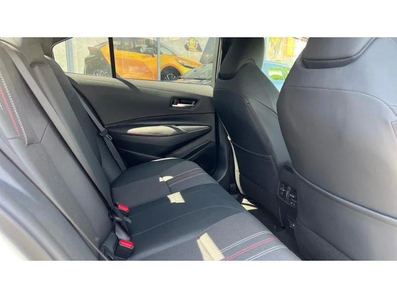 Toyota Corolla SDN 1.8H GR Sport | Mobile.bg � ����������� 16