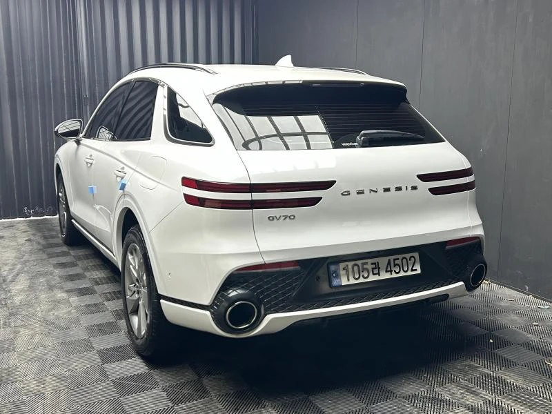 Genesis GV70 2.5* ЕЛ. БАГАЖНИК* HUD* BLIND SPOT* 360* КРАЙНА ЦЕ, снимка 4 - Автомобили и джипове - 55238025