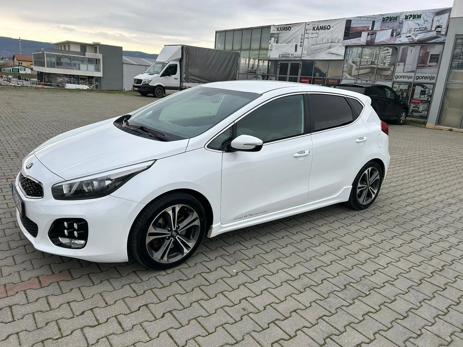 Kia Ceed 1.6 CRDI - изображение 2