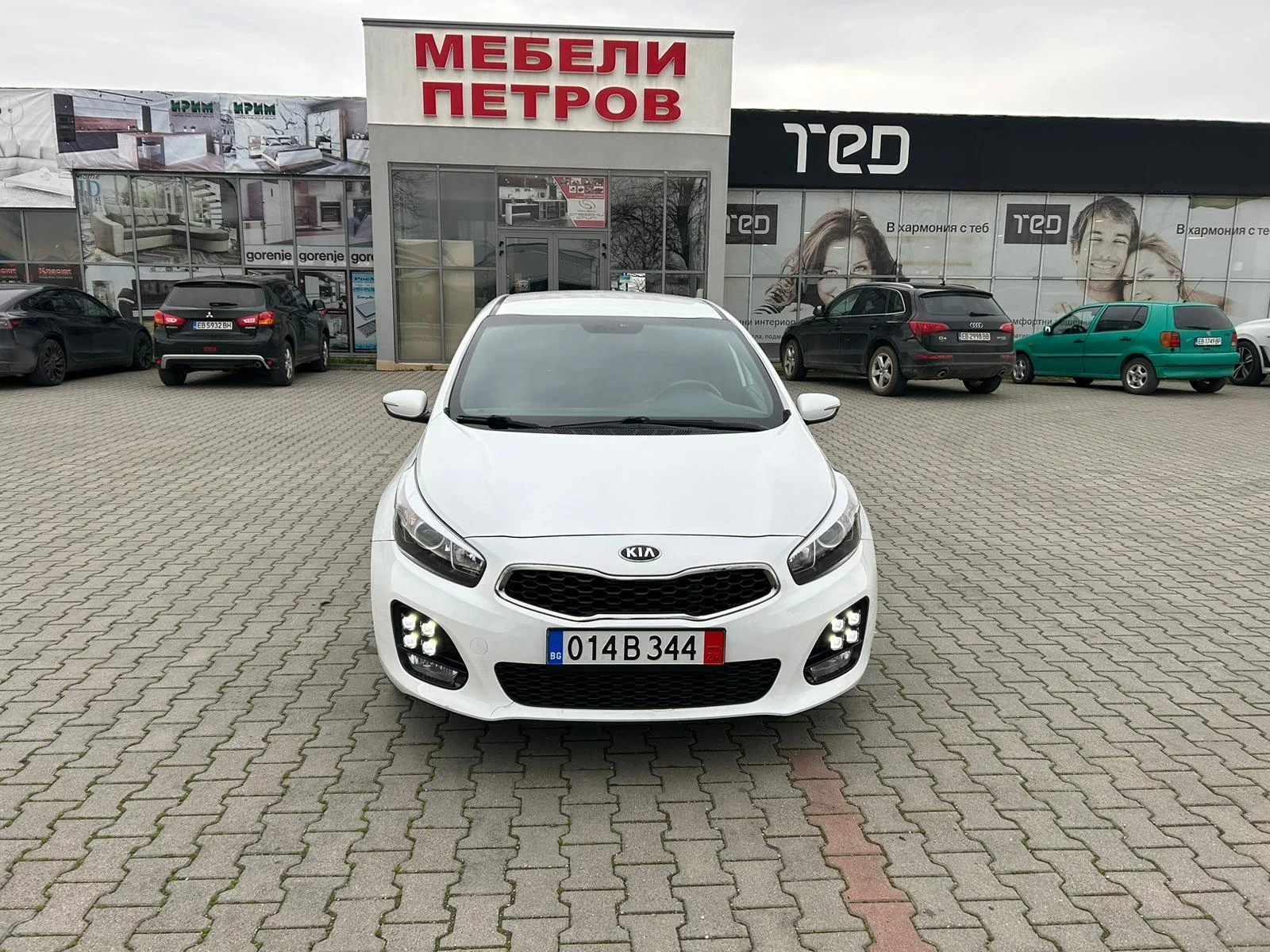 Kia Ceed 1.6 CRDI - [1] 