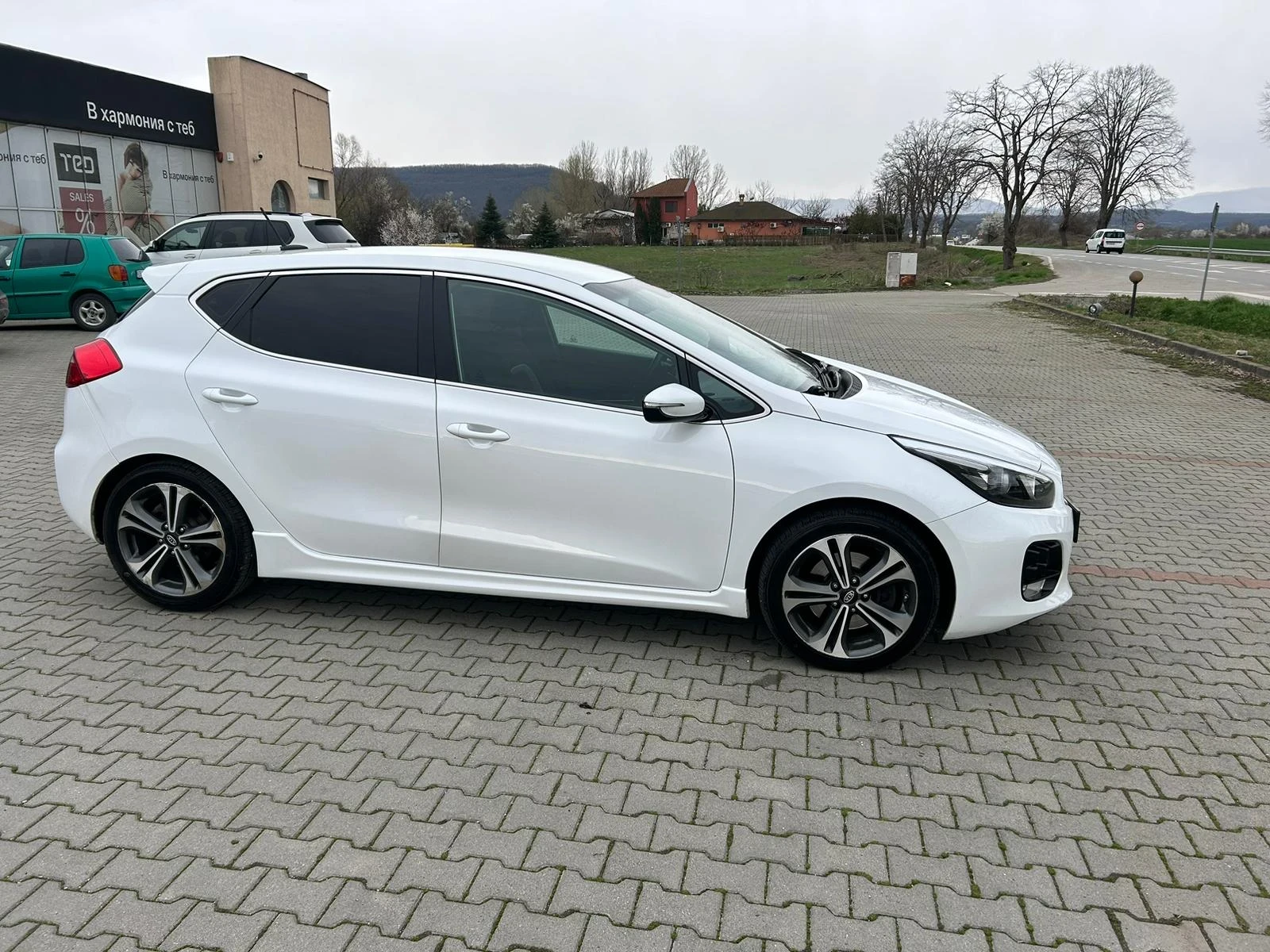 Kia Ceed 1.6 CRDI - изображение 3