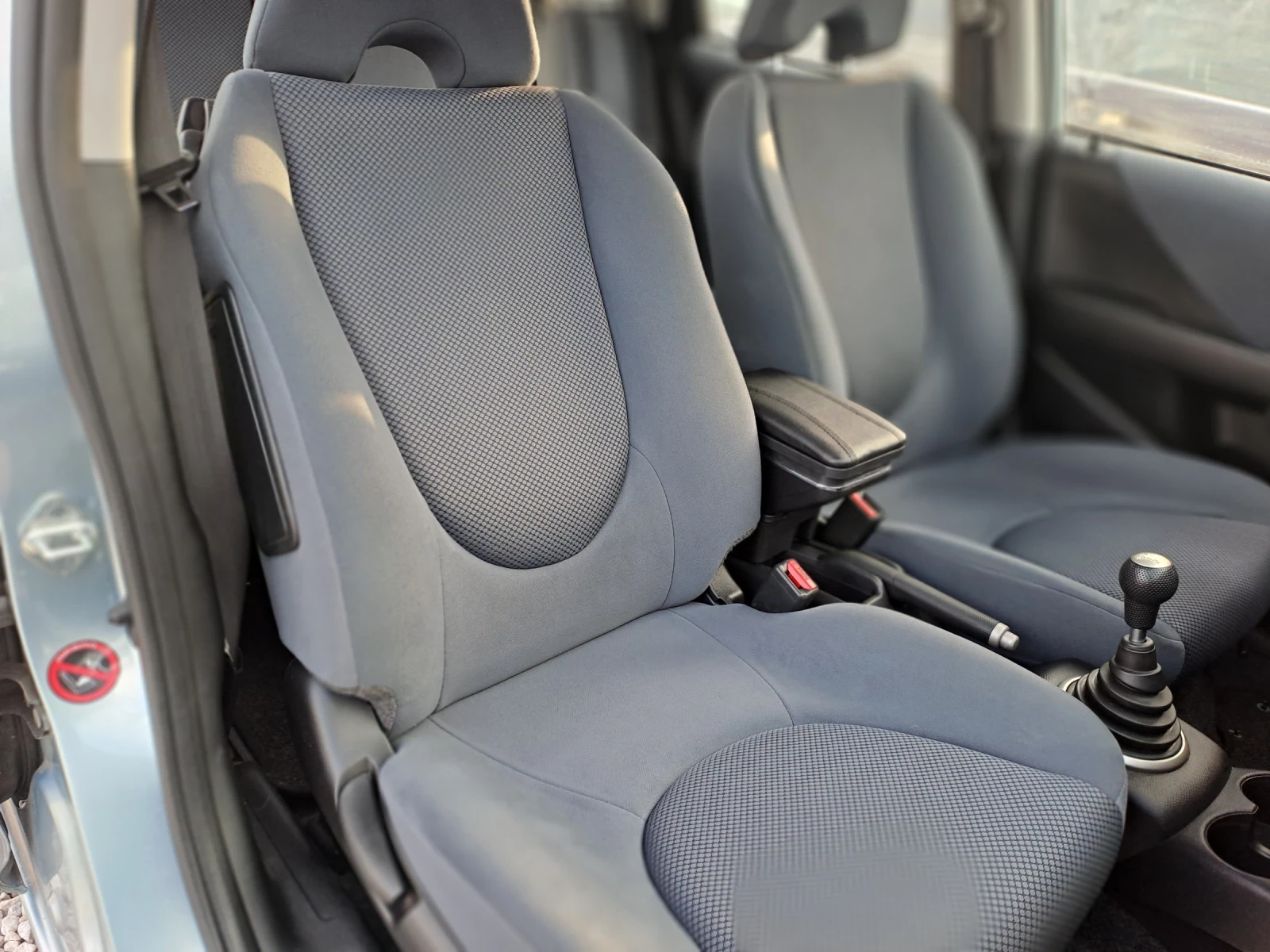 Honda Jazz 1.4i, FACE, КЛИМАТРОНИК | Mobile.bg — изображение 12