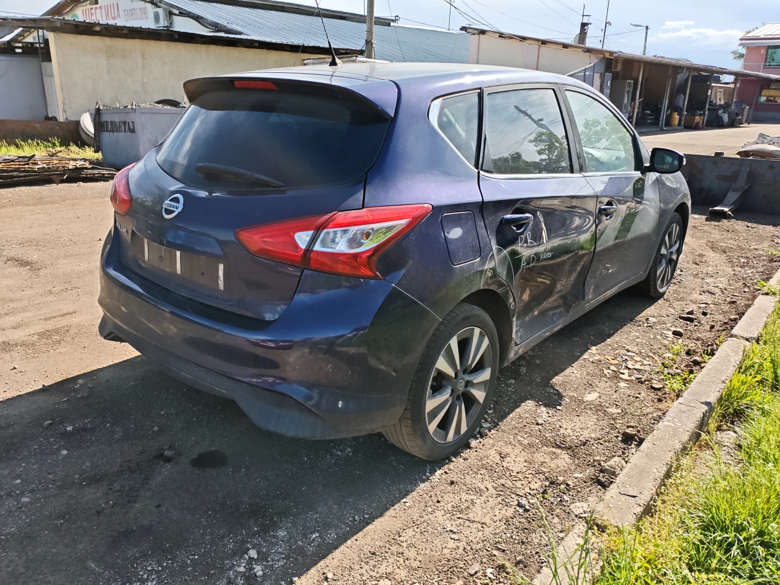 Nissan Pulsar 1.5dci, 1.2T, снимка 12 - Автомобили и джипове - 49919690