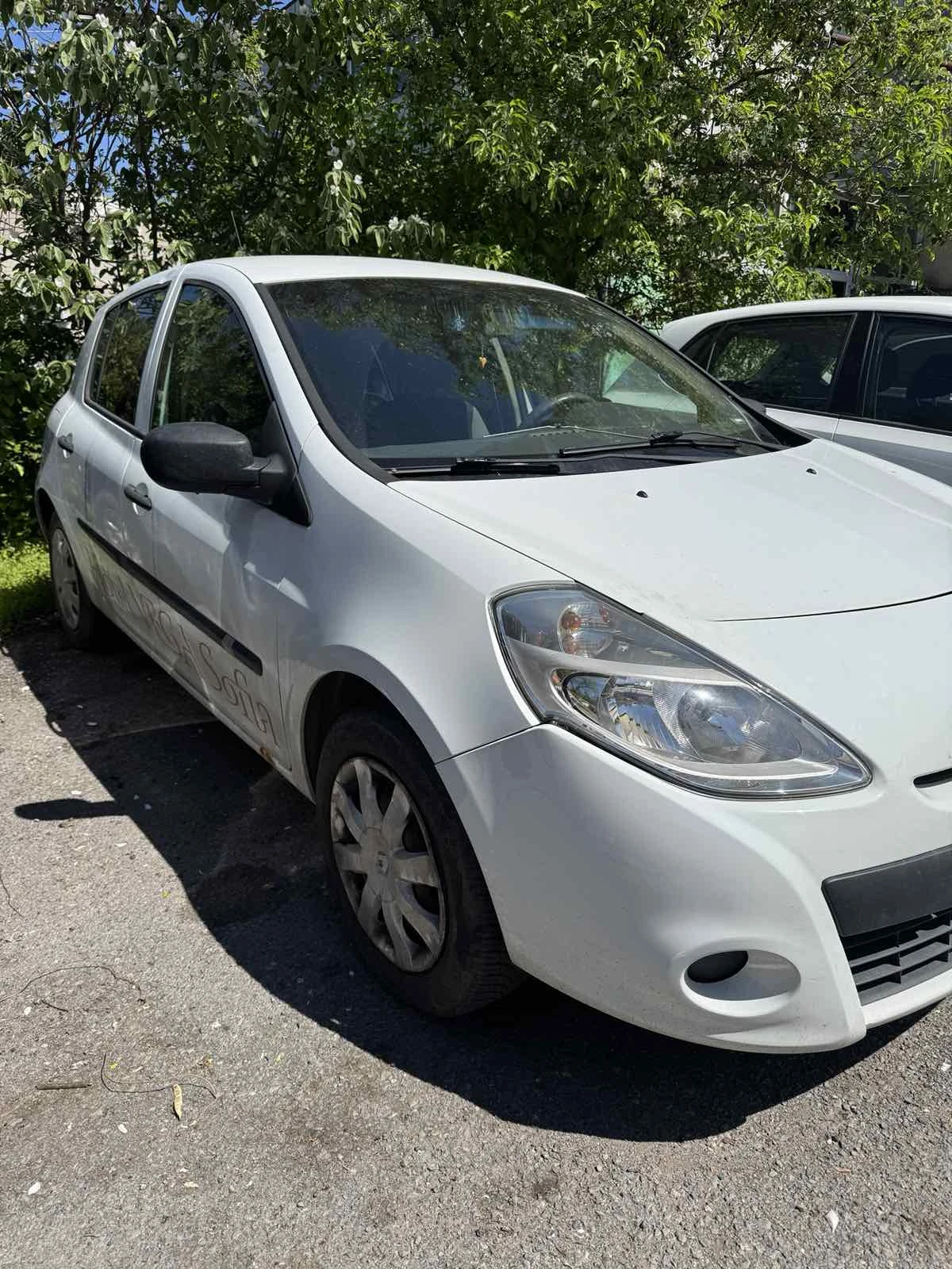 Renault Clio 1.5 DCI - изображение 3