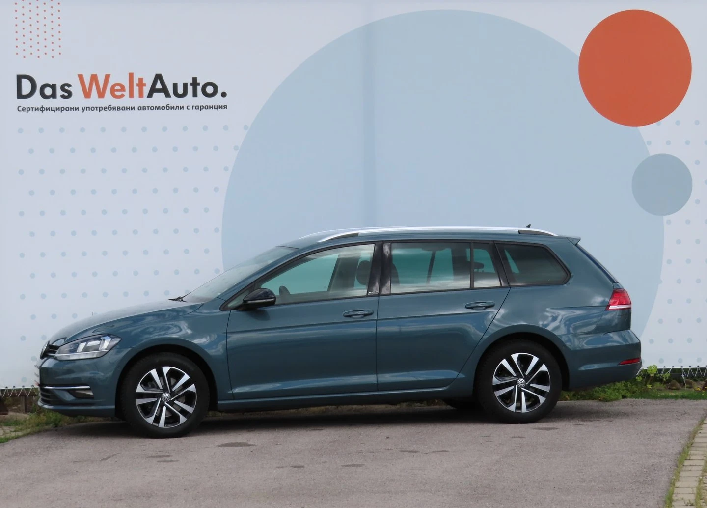 VW Golf Variant Comfortline 2.0 TDI DSG - изображение 2