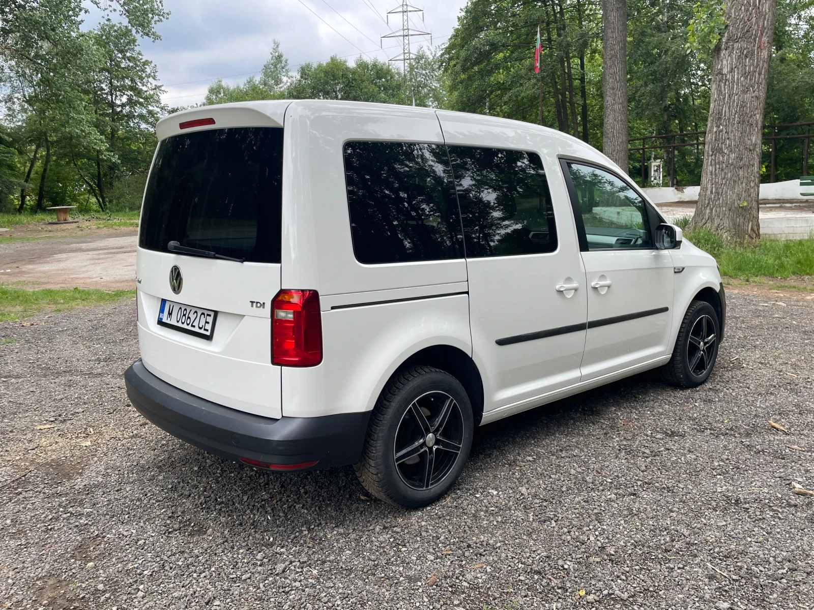 VW Caddy 2.0tdi Evro6 - изображение 3