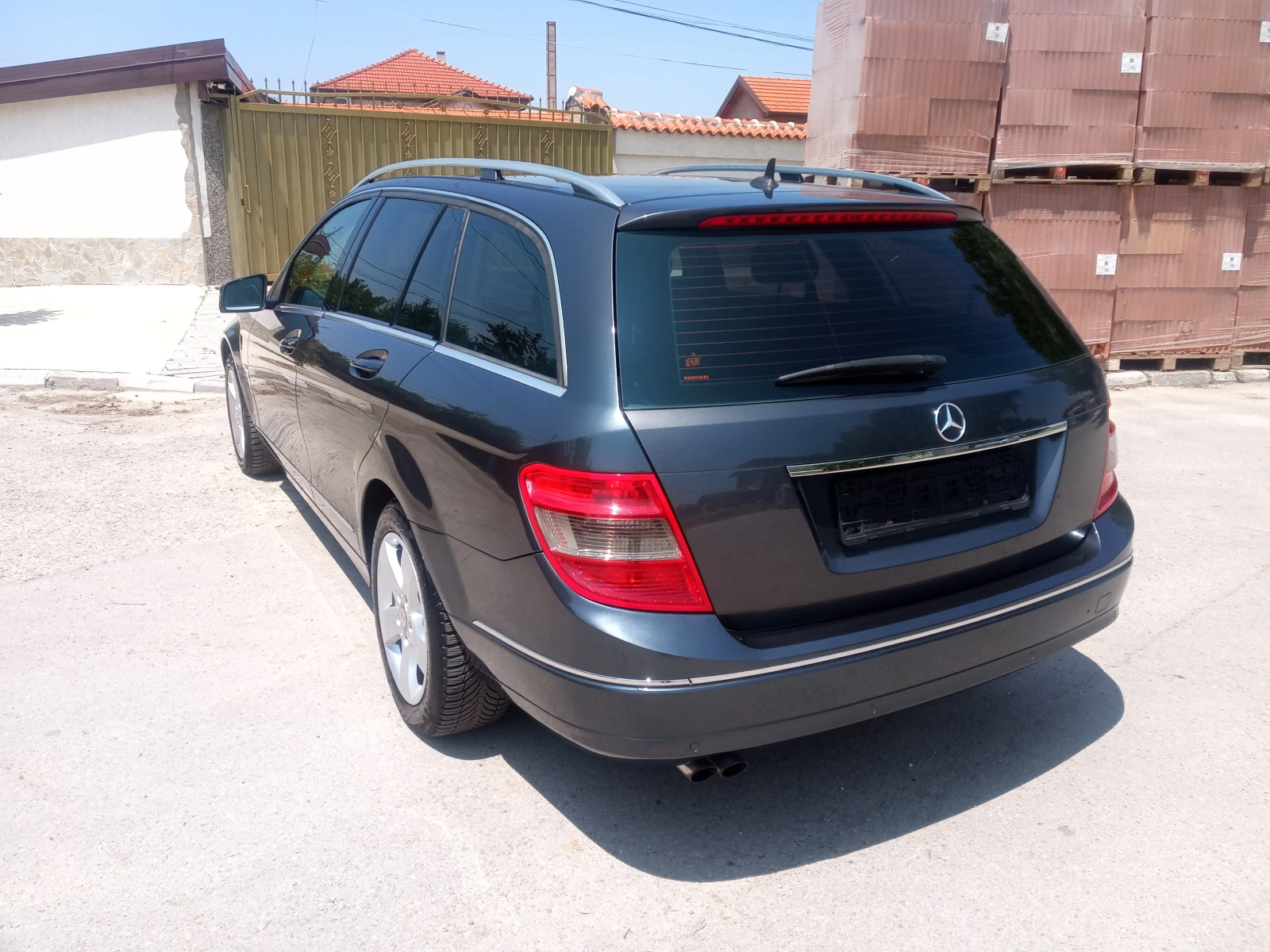 Mercedes-Benz C 180 AVANTGARDE - изображение 5