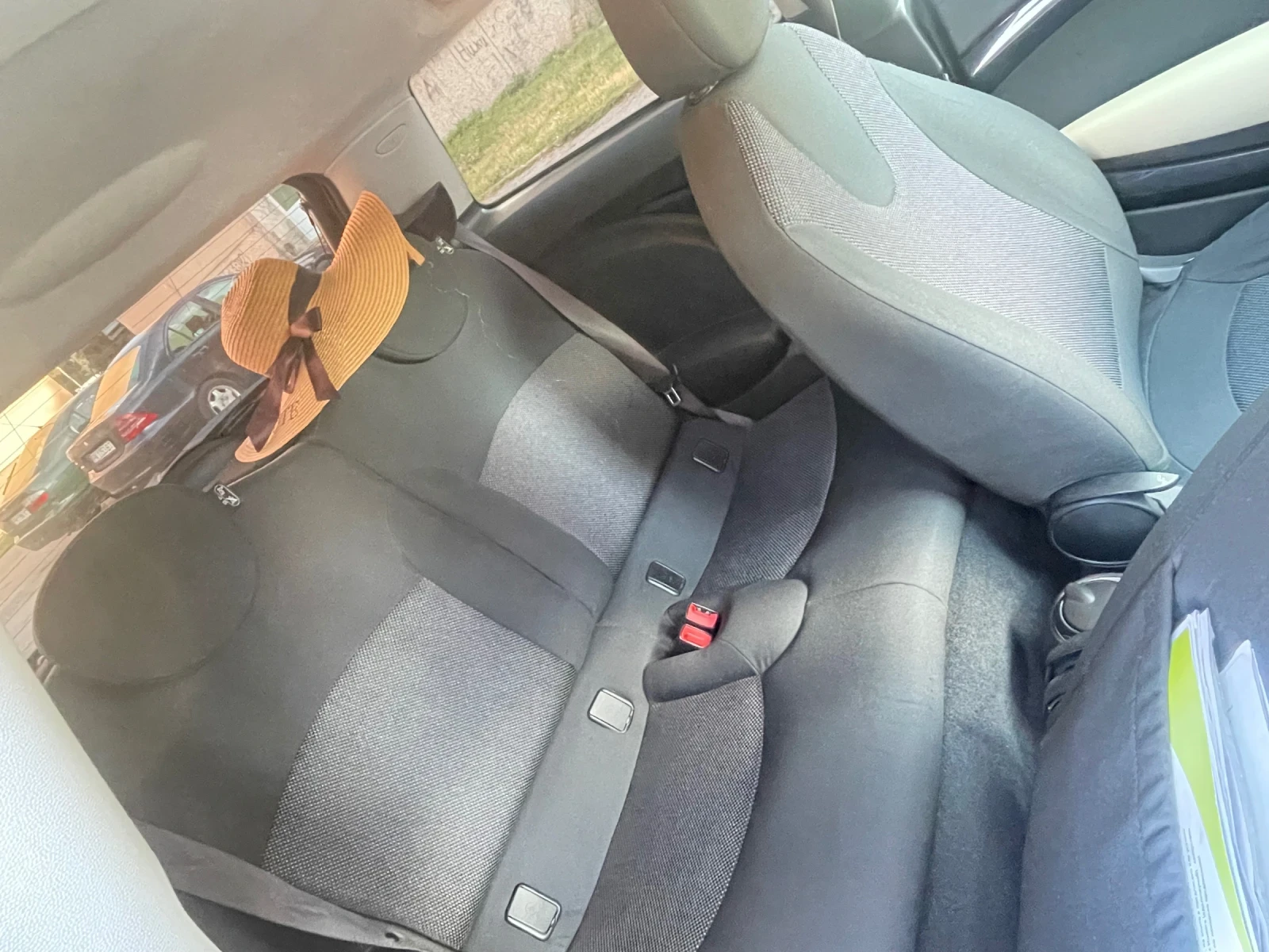 Mini Cooper 1.6HDI - изображение 8