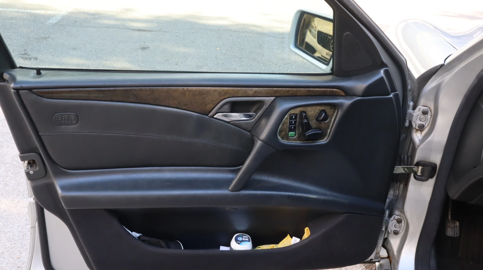 Mercedes-Benz E 55 AMG | Mobile.bg   13