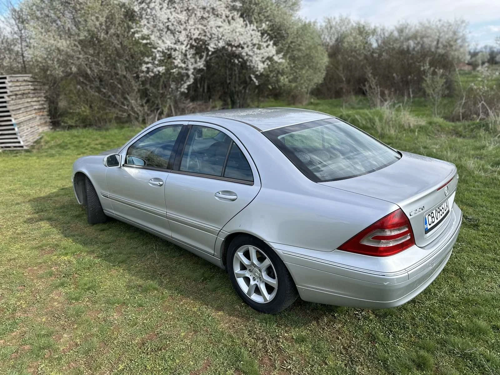 Mercedes-Benz C 220, снимка 9 - Автомобили и джипове - 54128652