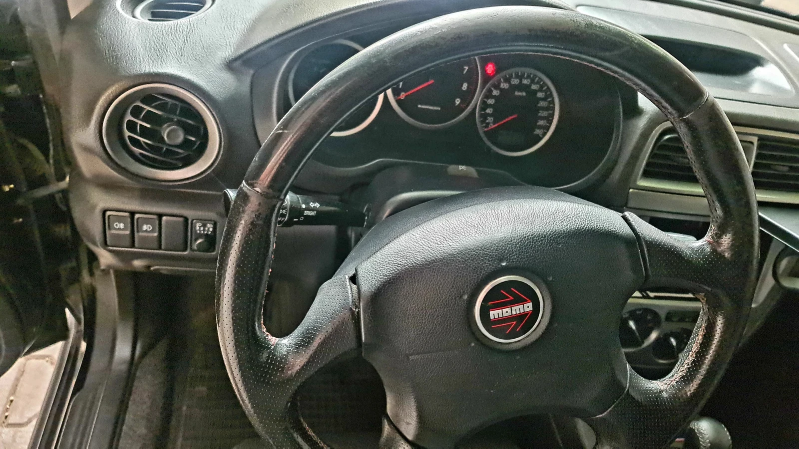 Subaru Impreza  - изображение 8