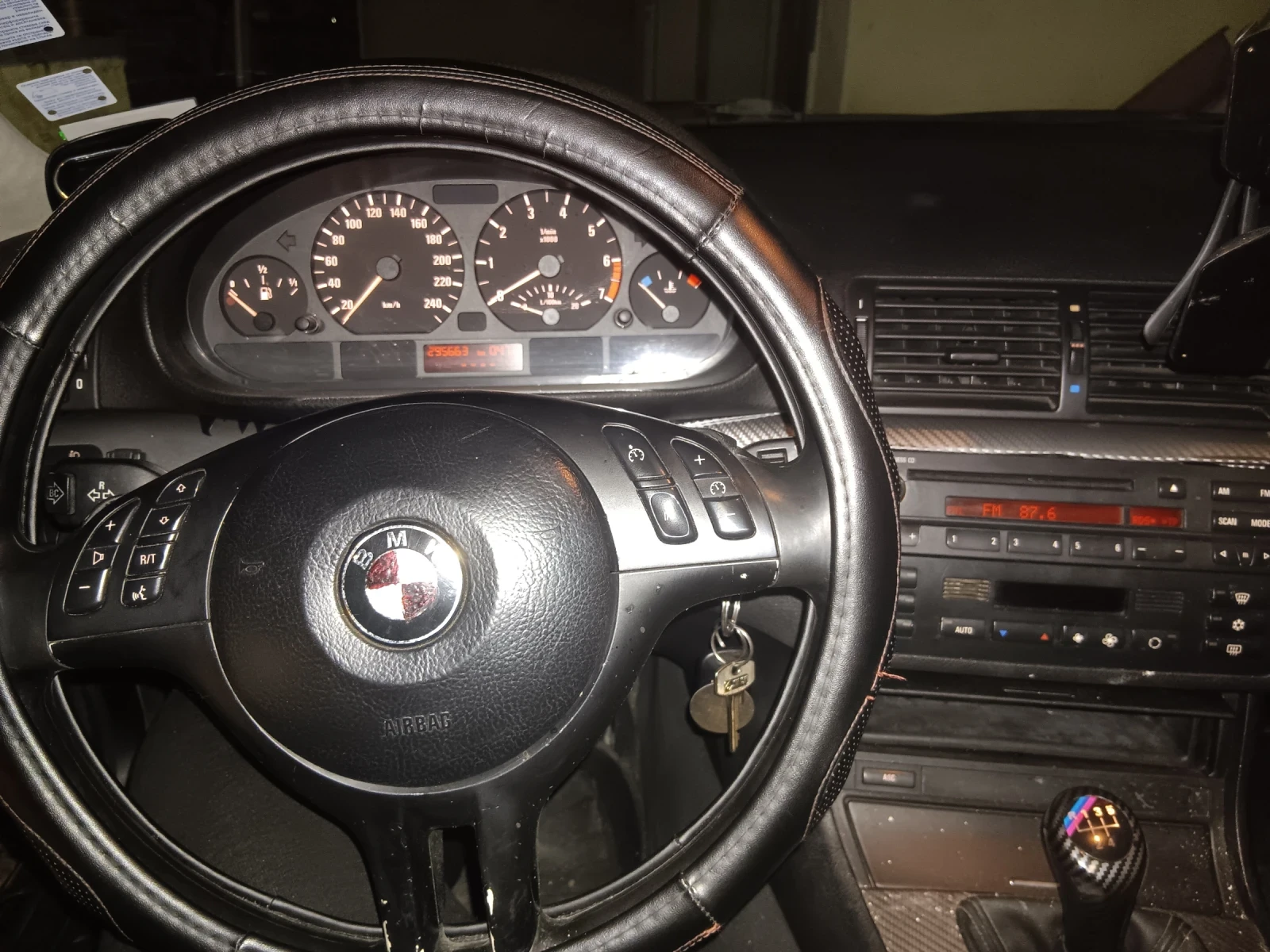 BMW 316 1985 - изображение 2