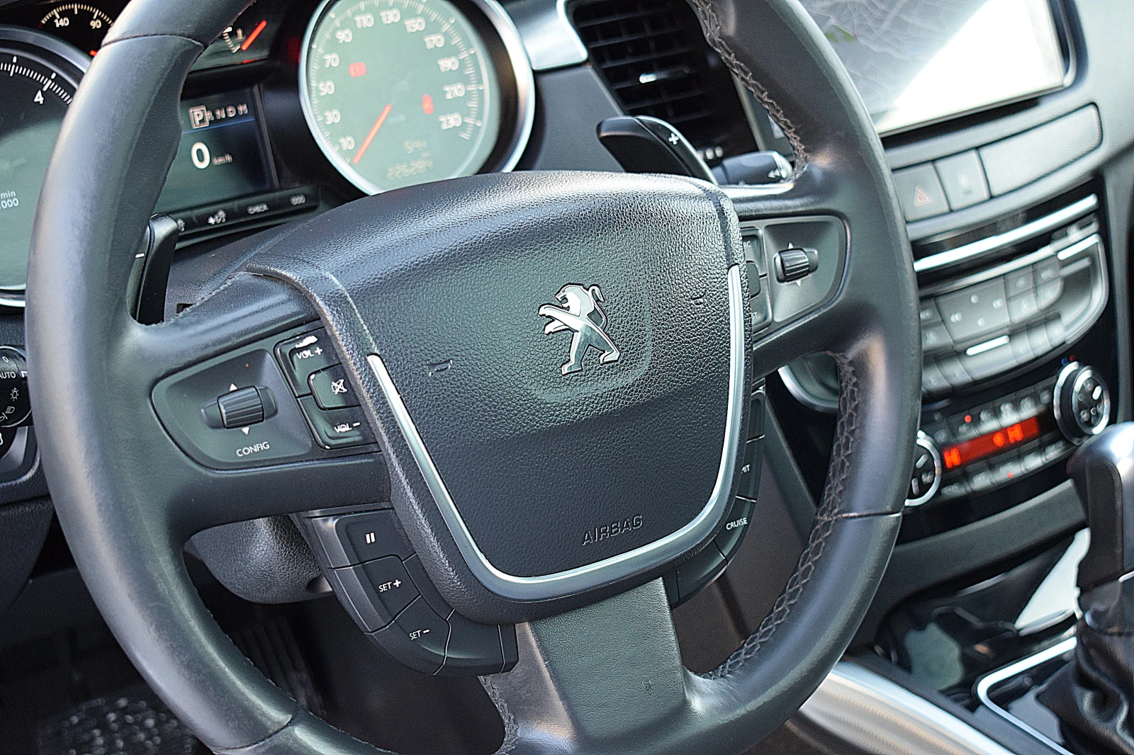 Peugeot 3008 2.2/GT/ШВЕЙЦАРИЯ/LED/НАВИ/ПАНОРАМА/F1 - изображение 7